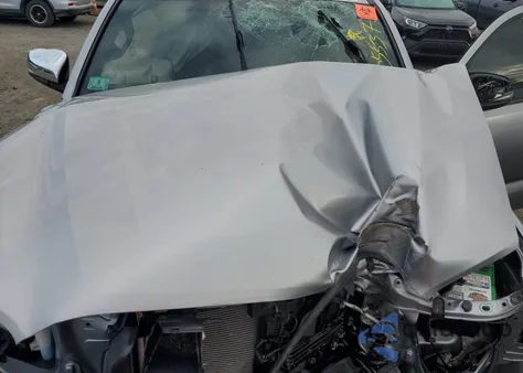 2017 Toyota Tacoma Double Cab z USA, uszkodzony, nr VIN 3TMGZ5AN7HM050236